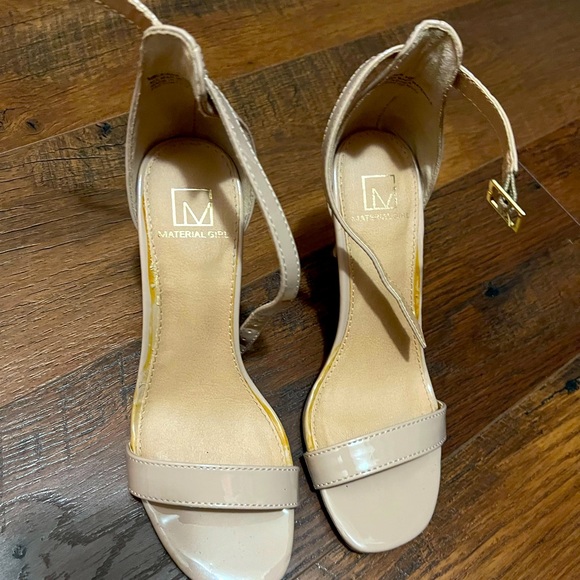 Nude ankle strap heels size 6 - Picture 1 of 4